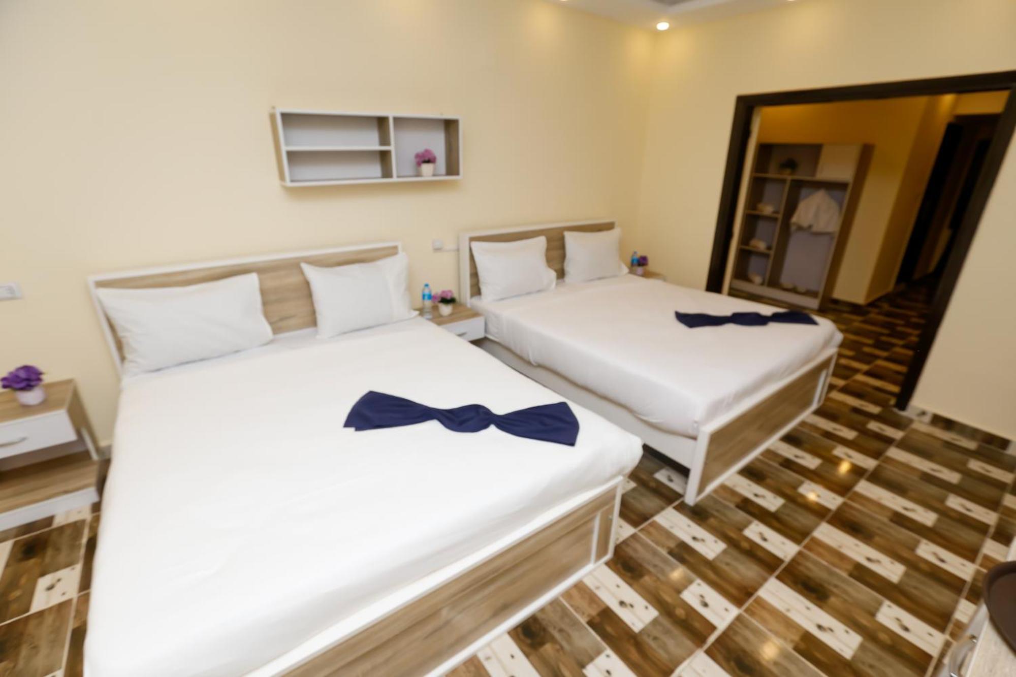 Turquoise Pyramids Gate Hotel City Centre Kafrat al Jabal Bagian luar foto
